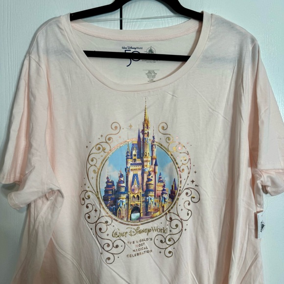 NWT. Disney 2X World 50th Anniversary Cinderella Castle Graphic T-Shirt. - Picture 2 of 10